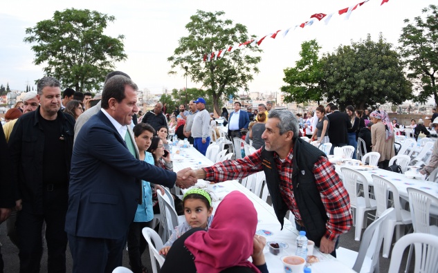 Büyükşehir’den iftar sofraları