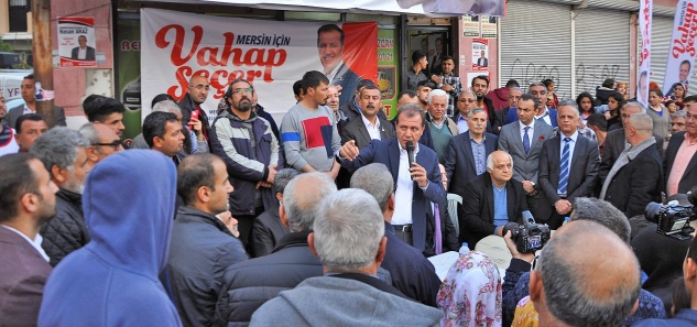 SEÇER: ‘HİZMETTE ÖNCELİK YOKSUL MAHALLELERİN OLACAK’