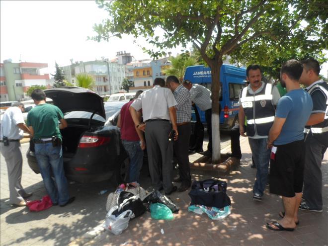 Kalpazanlar polis noktasına takıldı