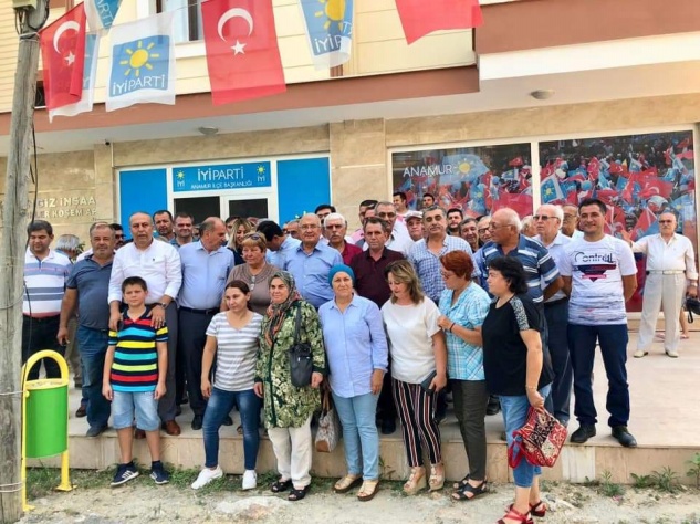 Kocamaz, Anamur’da partilileriyle bayramlaştı