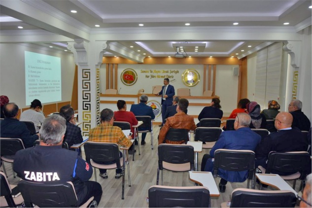 Bozyazı Belediyesi’nde eğitim semineri