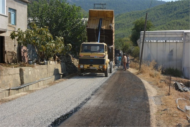 Bozyazı’da asfalt çalışması