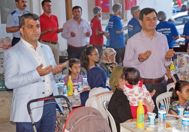 Güngörler’den geleneksel iftar yemeği