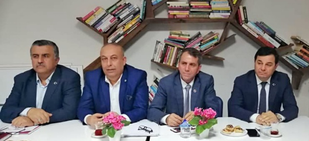 Türe: “İYİ Parti’li Büyükşehir çalışanları işinden olmayacak”