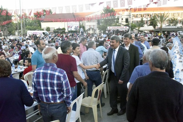 Belediye’den iftar yemeği