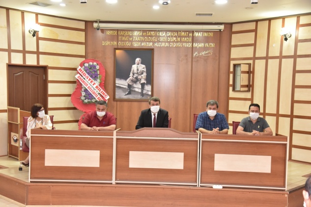 Başkanı Kılınç bürokratlarla toplantı yaptı