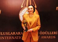 Ayşe Uysal girişimcilik ödülü aldı