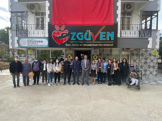 Özgüven’de 3 Aralık farkındalık etkinliği