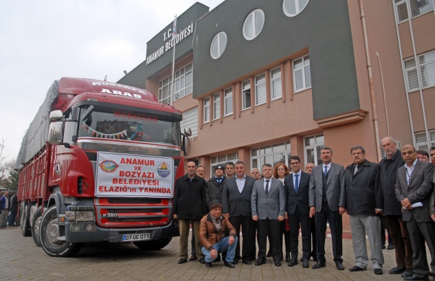 Anamur’dan Elazığlı depremzedelere yardım