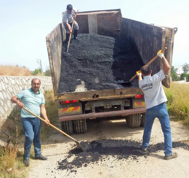 Muhtar Ulu, mahallesi için çalışıyor