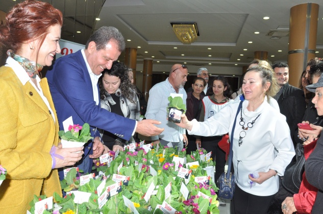 Seçer: ‘Önceliğimiz kadınlar olacak’