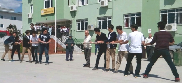 Anadolu Lisesinde Nevruz coşkusu yaşandı