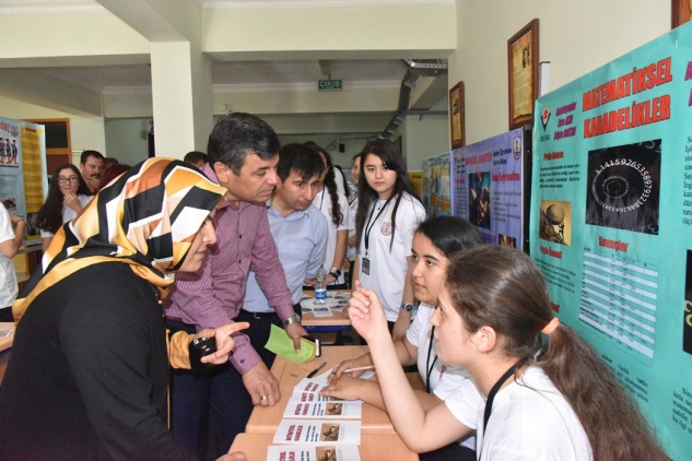 Şehit İbrahim Armut Fen Lisesi Öğrencilerinden 4006 Tübitak Bilim Fuarı