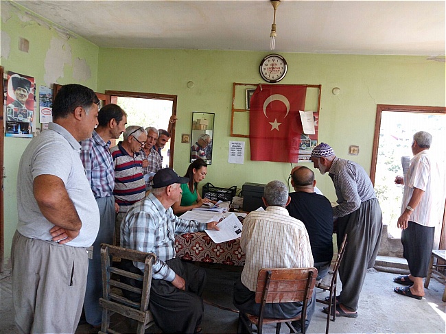 ABONE GÜNCELLEME ÇALIŞMALARI KÖYLERDE DEVAM EDİYOR