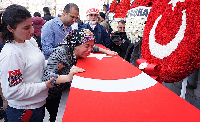 ŞEHİT HASAN KUŞ GÖZYAŞLARI İLE UĞURLANDI