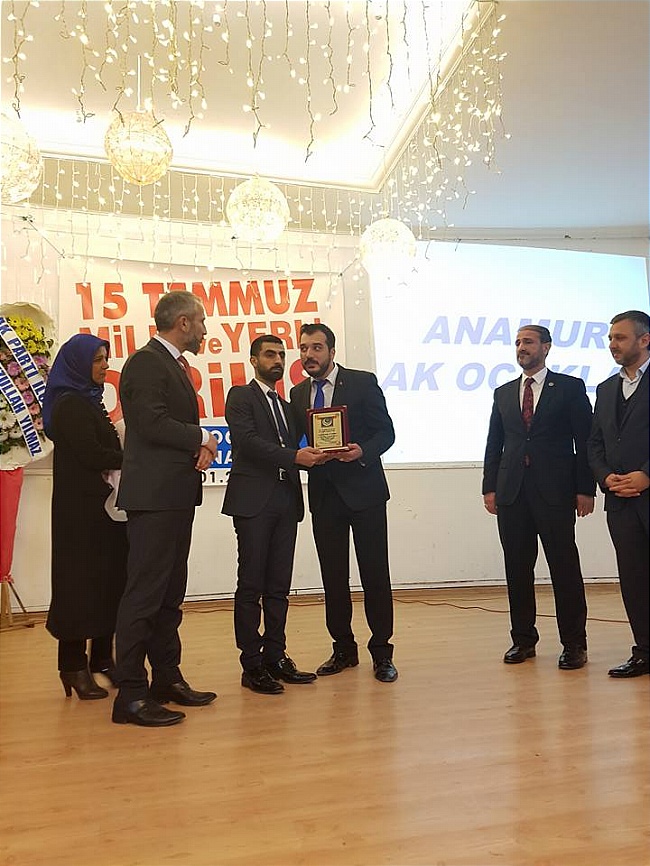 Ak Ocaklar Anamur İlçe Başkanlığı “Yeniden Diriliş” 15 Temmuz Konferansı  düzenledi