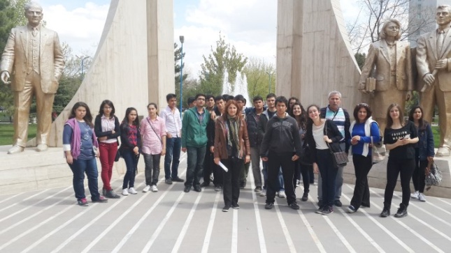 Anadolu Lisesi 11. Sınıf öğrencileri Ankarayı gezdi