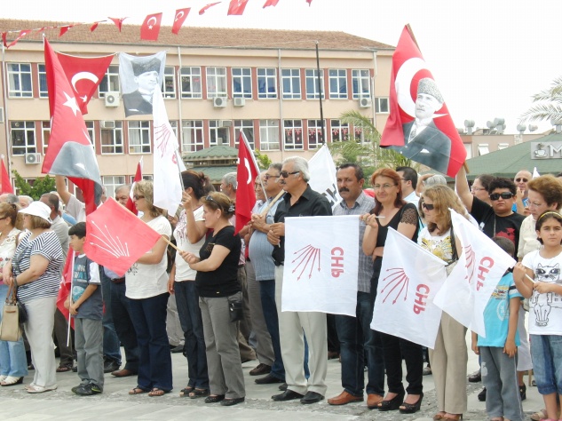 CHP’DEN 19 MAYIS KUTLAMASI