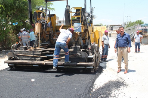 Toroslarda asfalt çalışmaları hızla devam ediyor